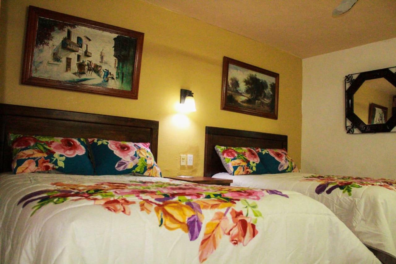 Hotel San Clemente Valladolid  Exterior foto